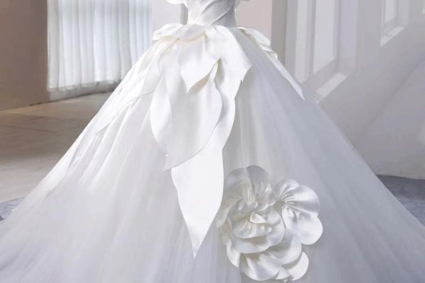 wedding dress